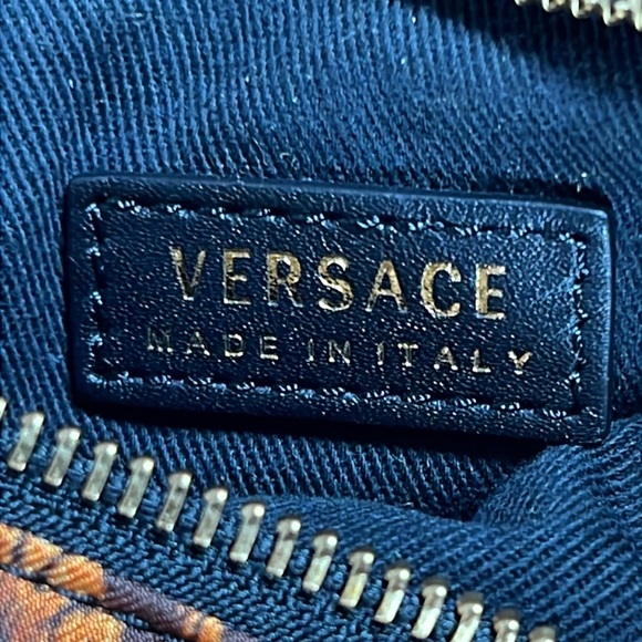 Versace Pillow Talk Silk Wild Leopard Shoulder Bag - Picture 10 of 13